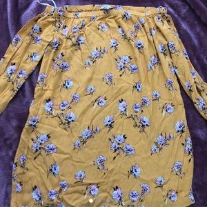 cute yellow floral off the shoulder dress 🌼